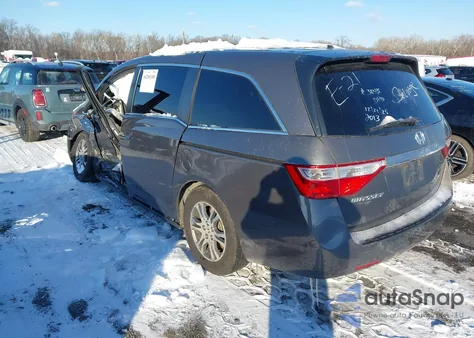 2013 Honda Odyssey Ex-L z USA, uszkodzony, nr VIN 5FNRL5H60DB022740